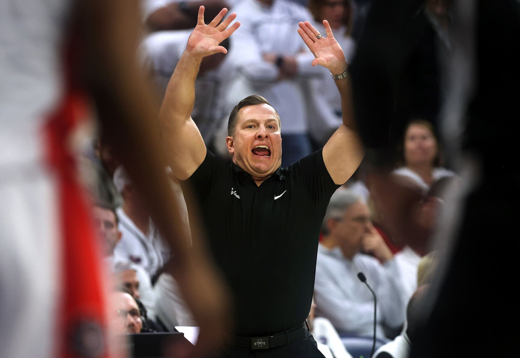 ÃÛÁÄÖ±²¥ Men's Basketball vs. Iowa State